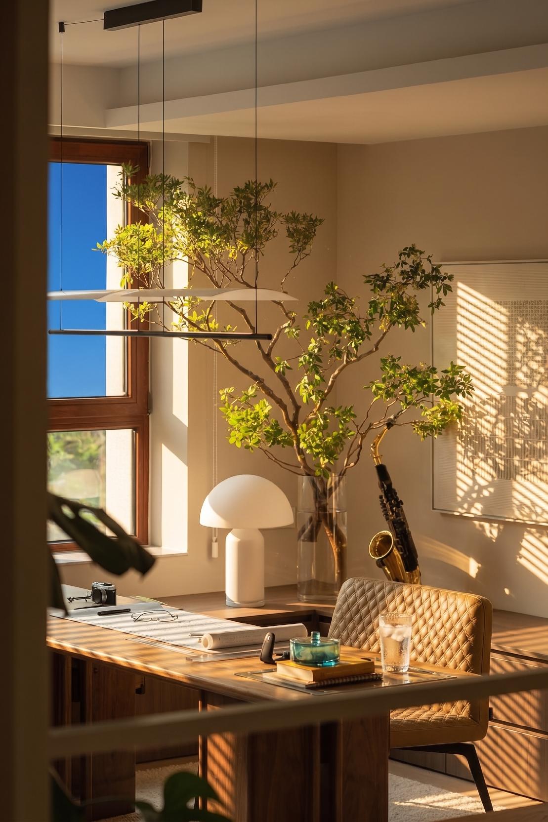 Perfectly recreate the atmosphere of a midsummer afternoon at 3 PM, with the feeling of cicadas buzzing and sc